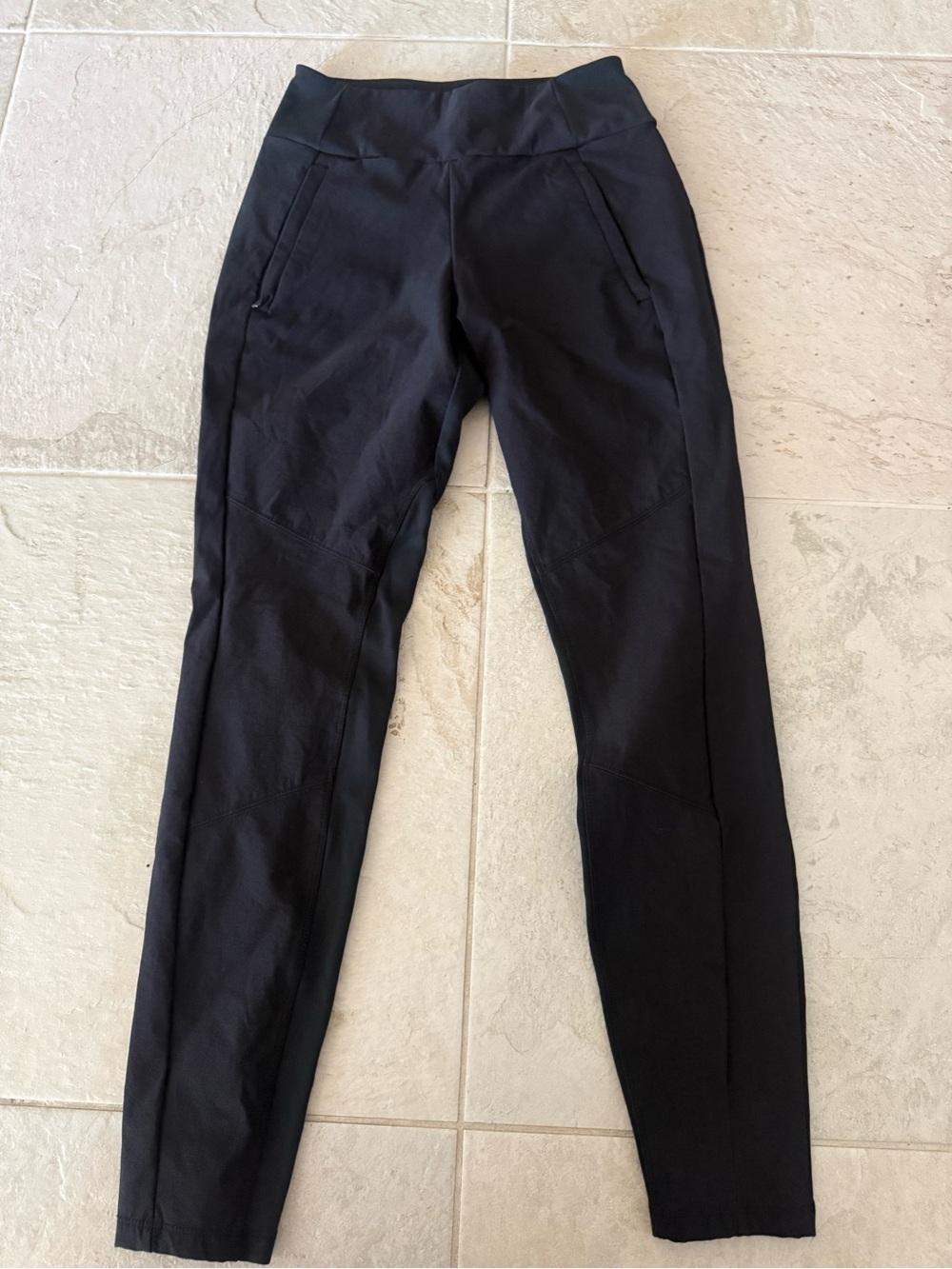 Athleta Headlands Hybrid Trek Tight in Black Size 4 - Picture 3 of 8